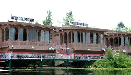 California Houseboats